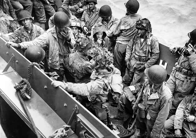 GIs and Glider Pilots shipping back to England from the beaches of Normandy, 1944